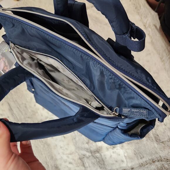 NWT Itzy Ritzy Chic Blue Puffer Dream Convertible Baby Diaper Bag - Picture 8 of 9